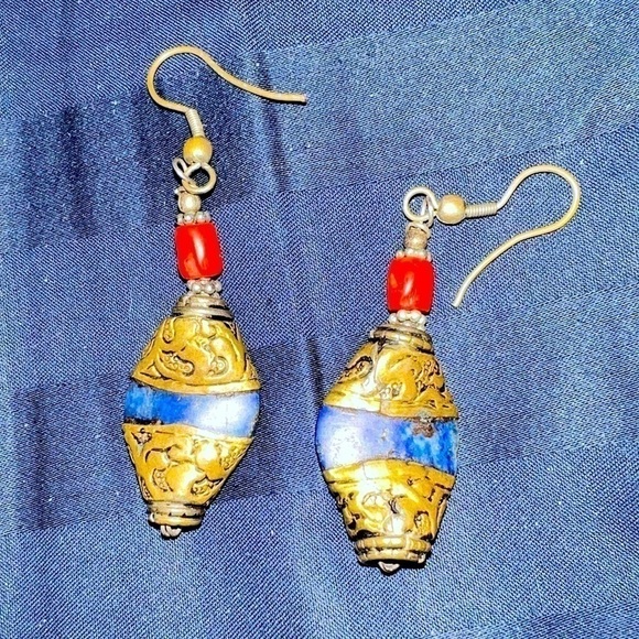 NEPALESE earrings, waisted (smaller in middle) semiprecious - Picture 1 of 4